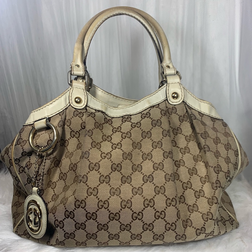 📌 SOLD Preowned Gucci Handbag